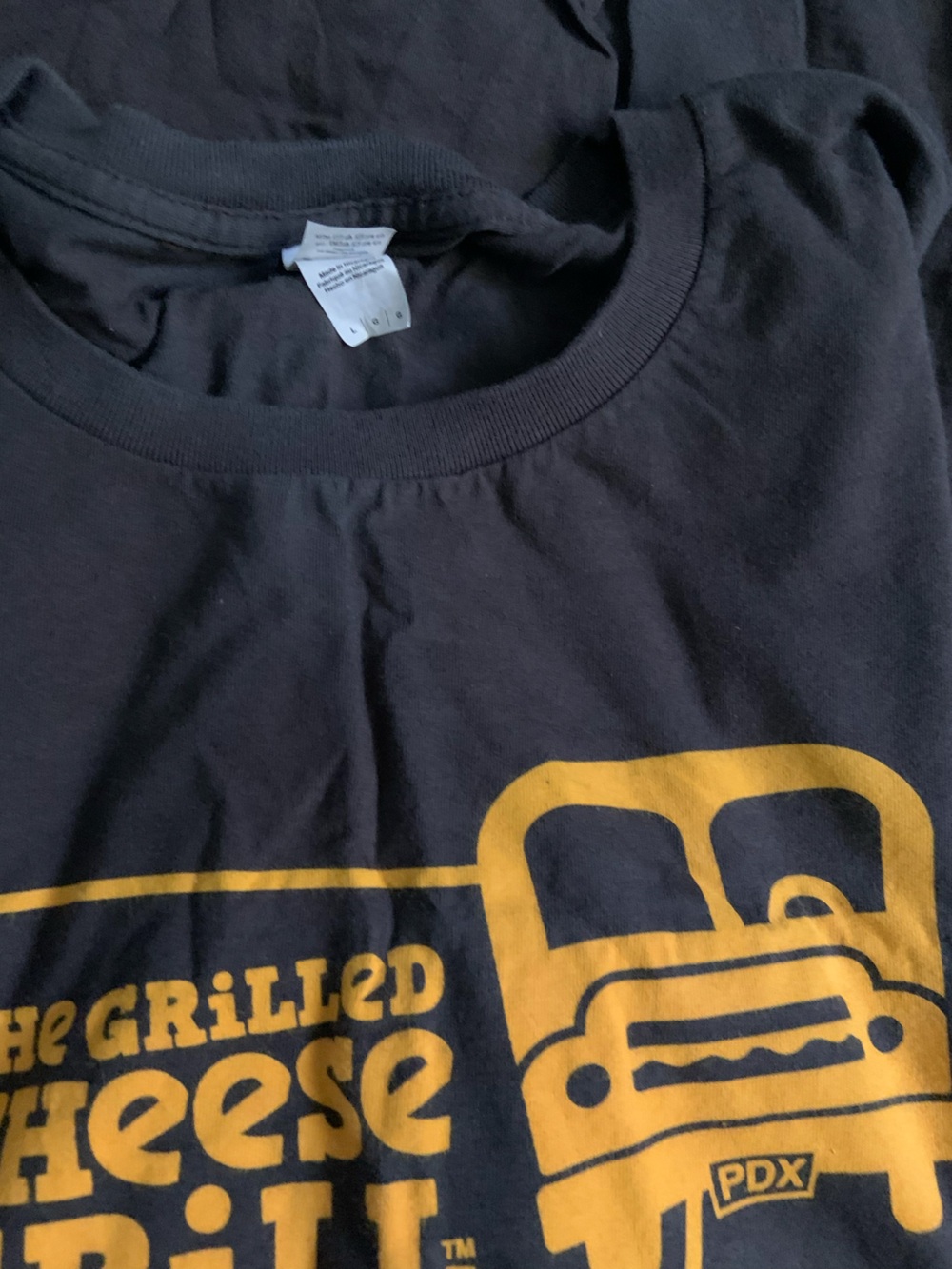 Men’s Black and Yellow Graphic t shirt